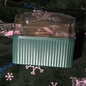 Green Ribbed Container with Clear Lid